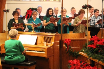 Christmas Cantata, St. John's United Church of Christ, Tamaqua, 12-13-2015 (15)